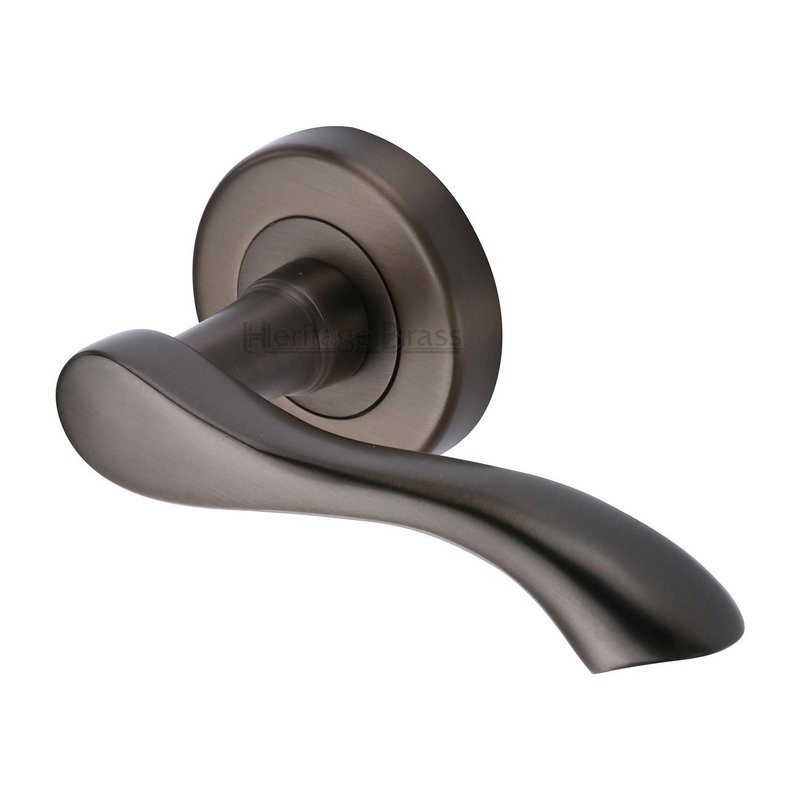 Algarve Door Handle on Round Rose - V7210-MB