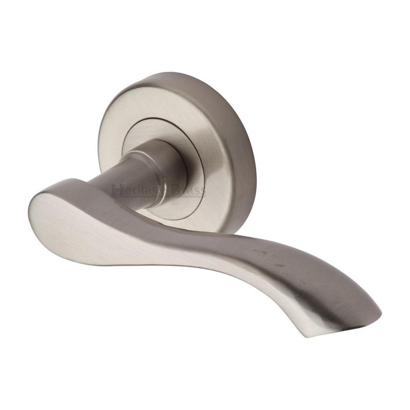Algarve Door Handle on Round Rose - V7210-SN