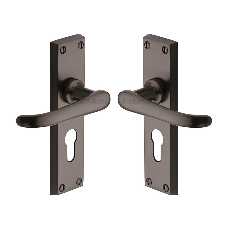 Windsor Door Handle on Plate - V727.48-MB