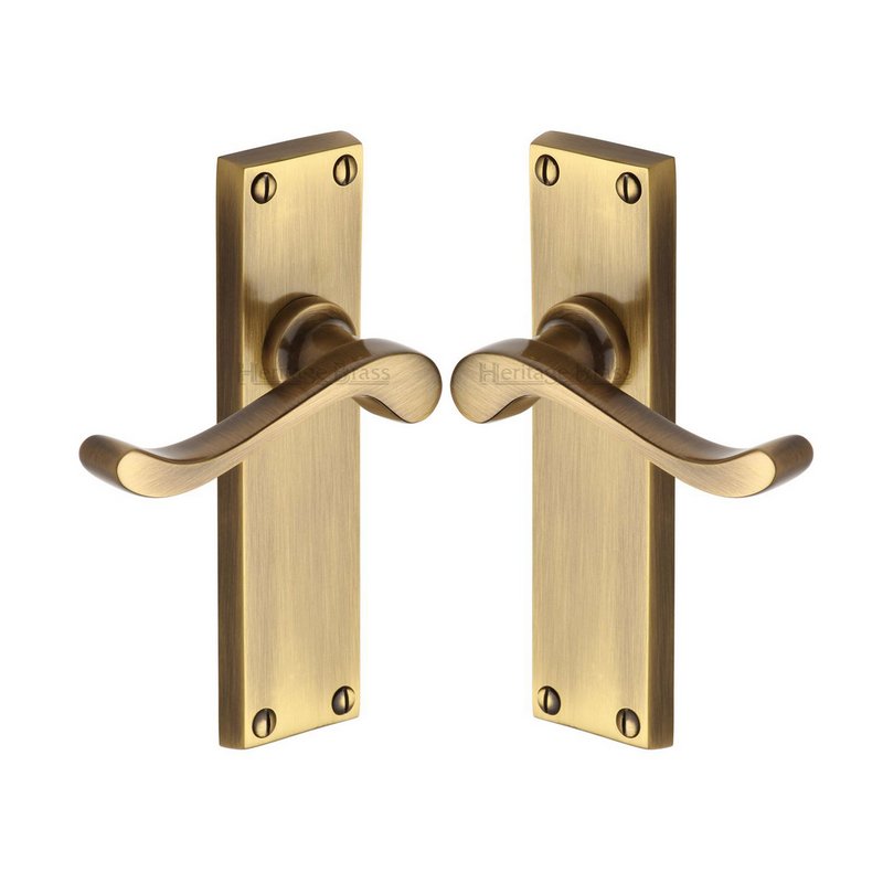 Bedford Door Handle on Plate - V803-AT
