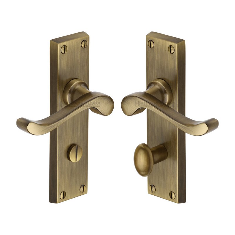 Bedford Door Handle on Plate - V815-AT