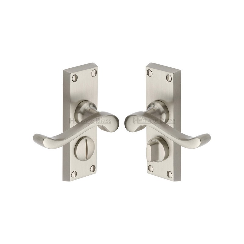 Bedford Short Door Handle on Plate - V825-SN