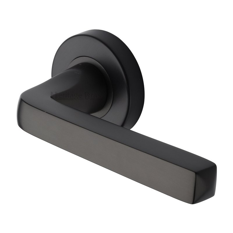 Alessa Door Handle on Round Rose - V8300-MB