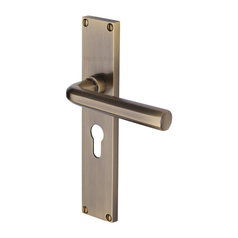 Octave Door Handle on 200mm Plate - VT5948-AT
