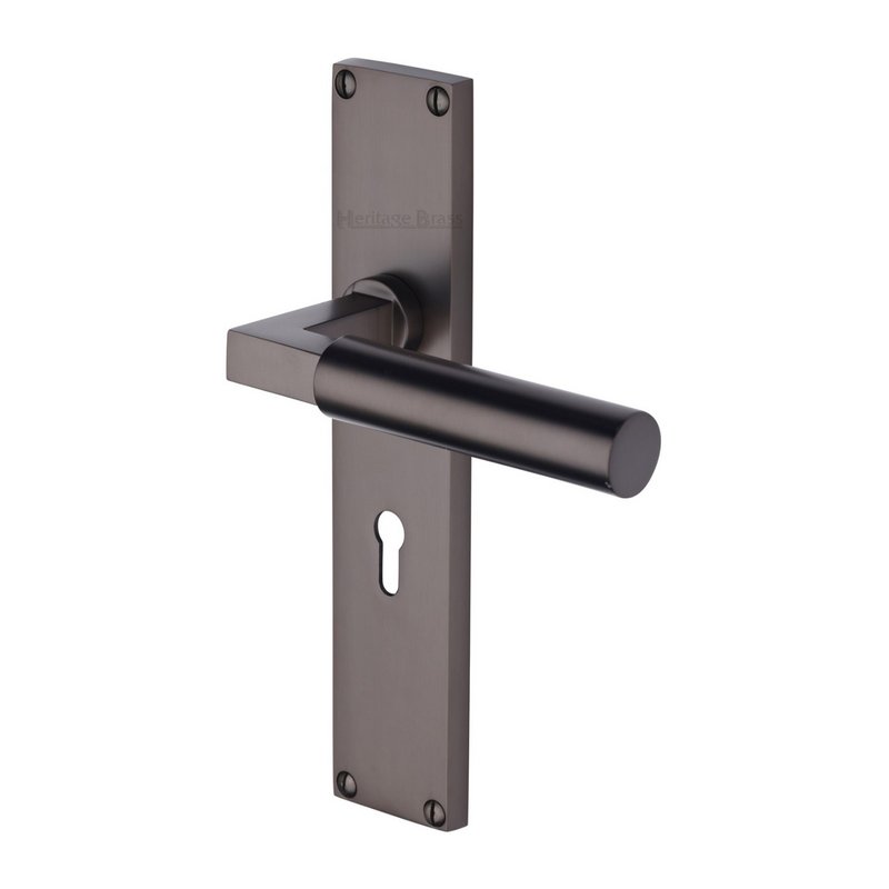 Bauhaus Door Handle on 200mm Plate - VT6300-MB