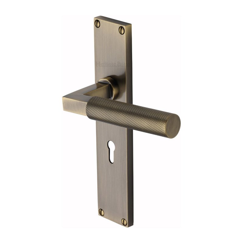 Bauhaus Knurled Door Handle on Plate - VT9300-AT