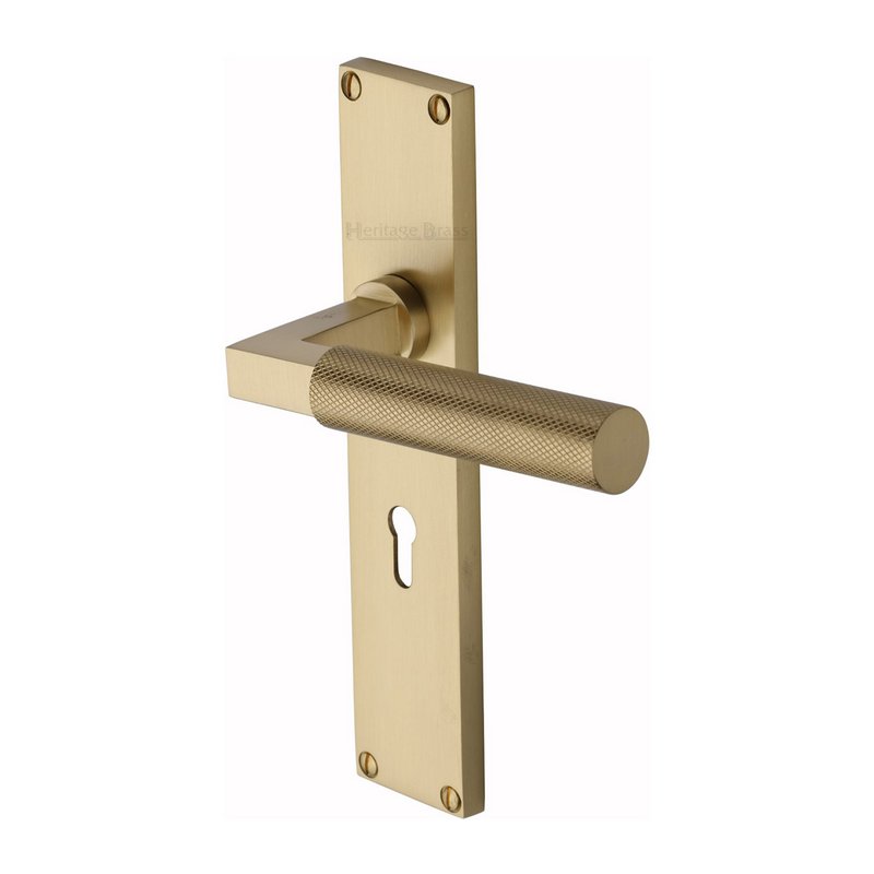 Bauhaus Knurled Door Handle on Plate - VT9300-SB