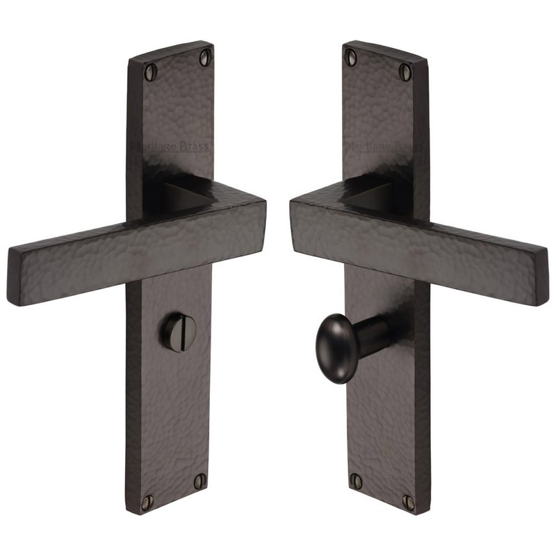 Delta Hammered Door Handle on Plate - VTH3330-MB