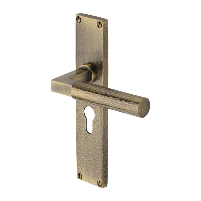 Bauhaus Hammered Door Handle on Plate - VTH4348-AT