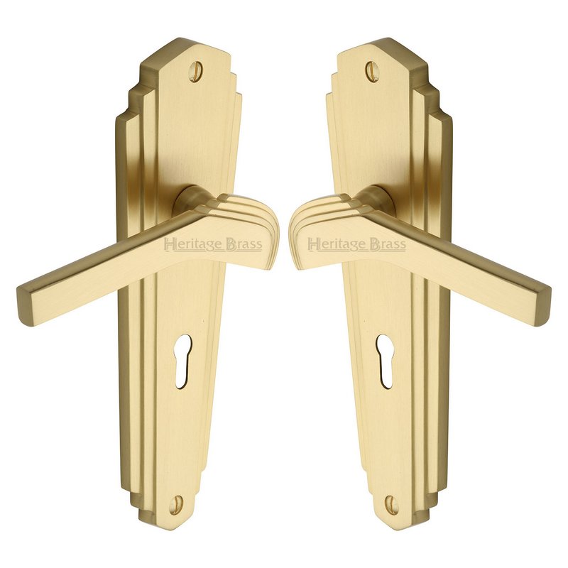Waldorf Door Handle on Plate - WAL6500-SB