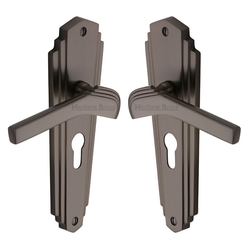 Waldorf Door Handle on Plate - WAL6548-MB