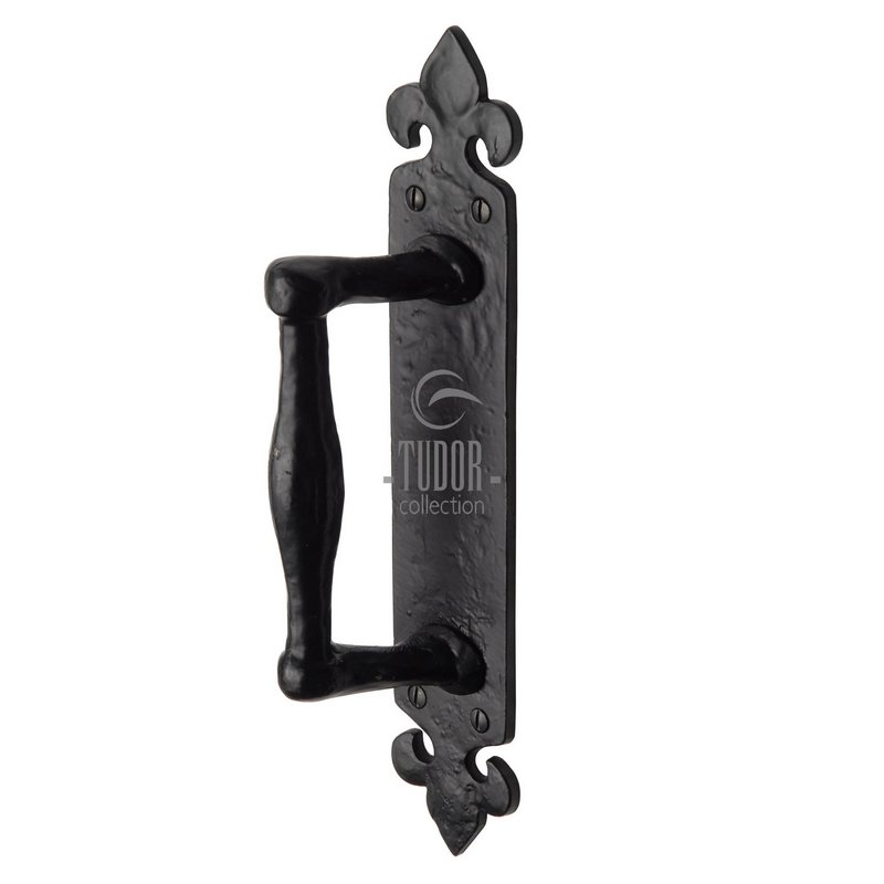 Tudor Door Pull Handle on Plate Offset - TC386